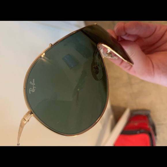 Ray Ban Wings sunglasses